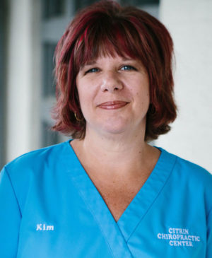 Kim &ndash; Gerente de Seguros y Cuentas